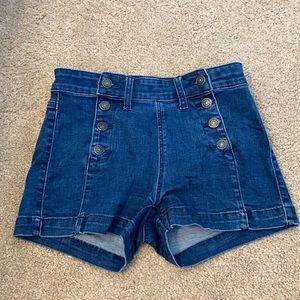 american eagle shorts